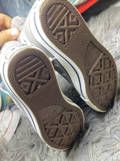 Converse High Top (39)
