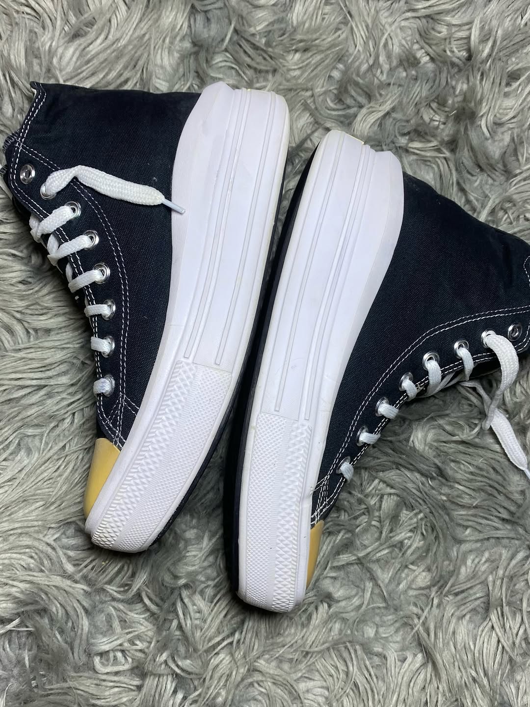 Converse High Top (39.5)