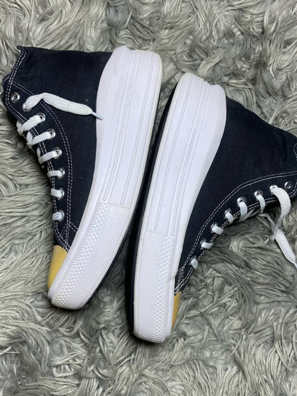 Converse High Top (39.5)