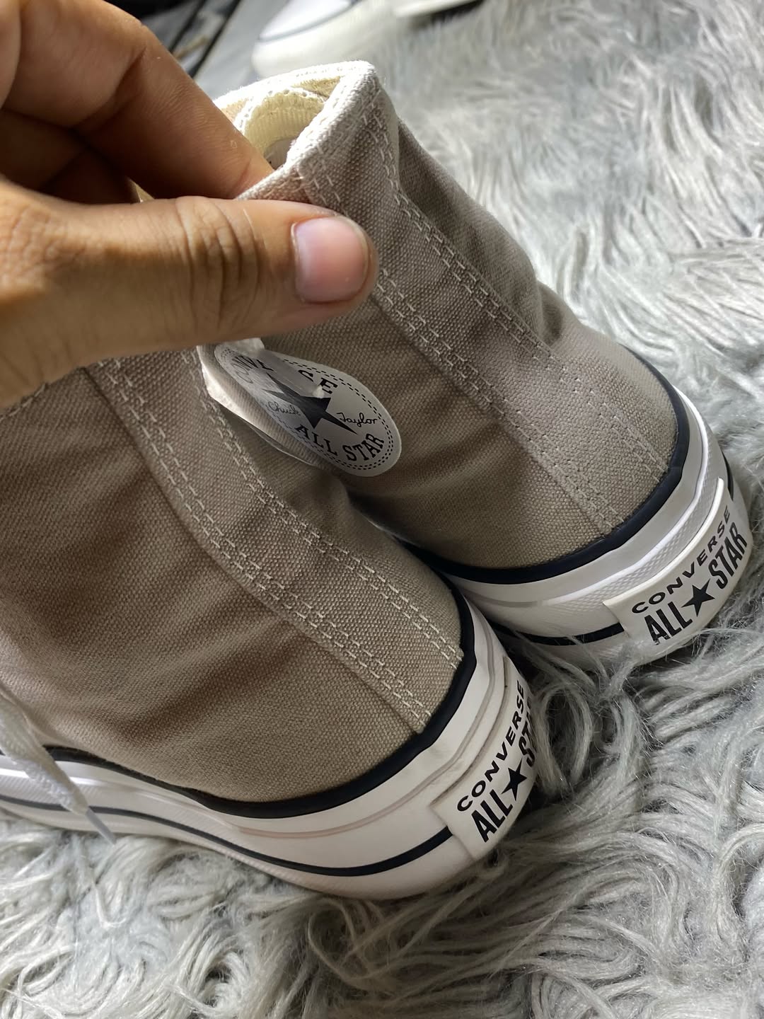 Converse High Top (39)