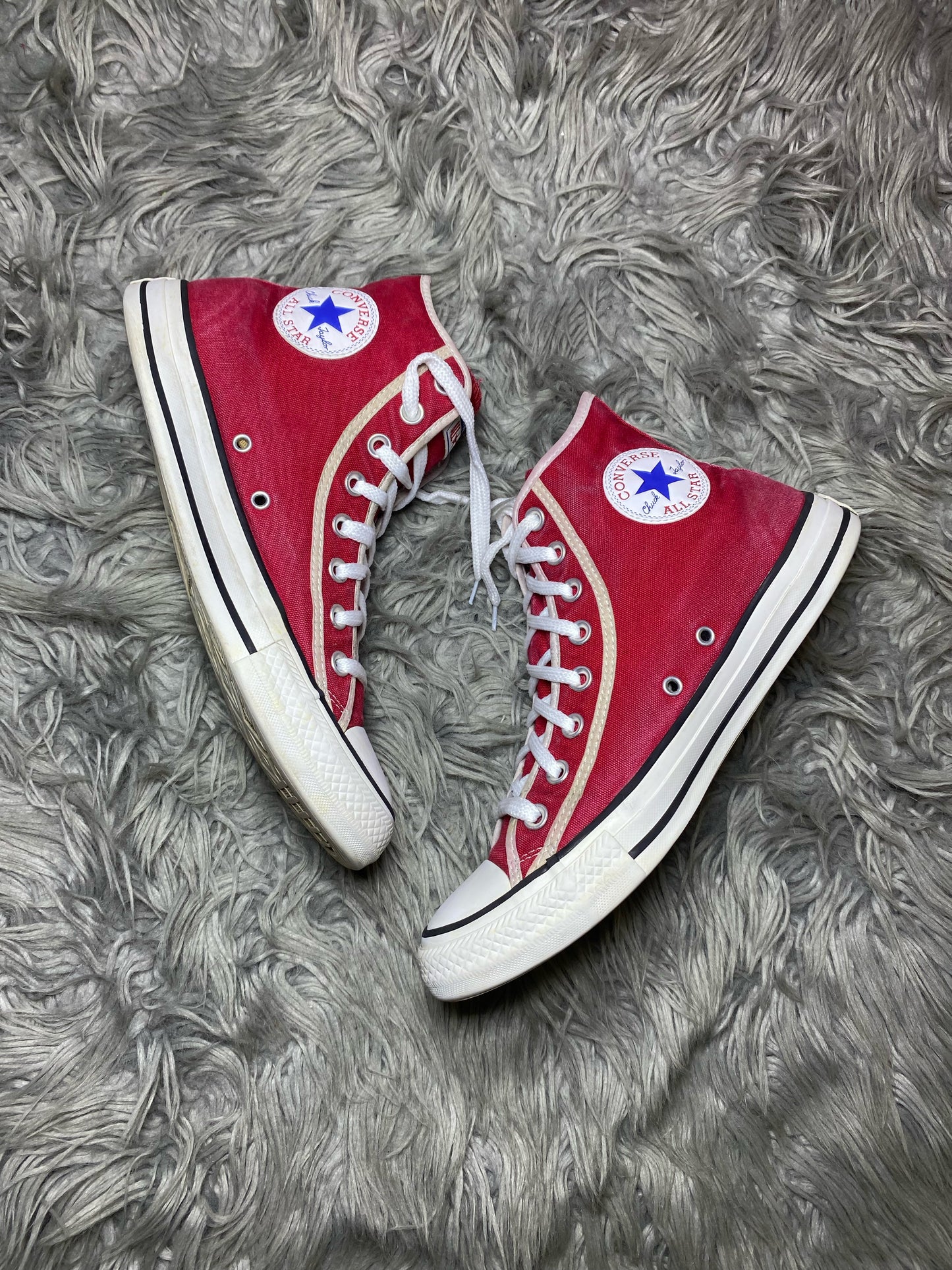 Converse High Top (42)