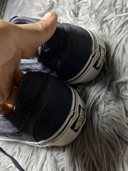 Vans Low Top (42)
