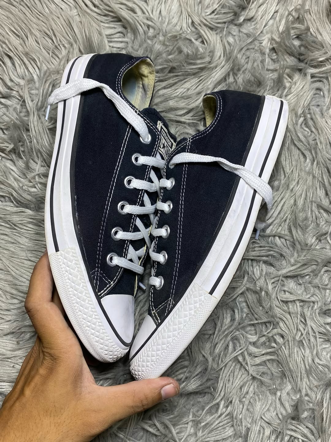 Converse Low Top (41.5)