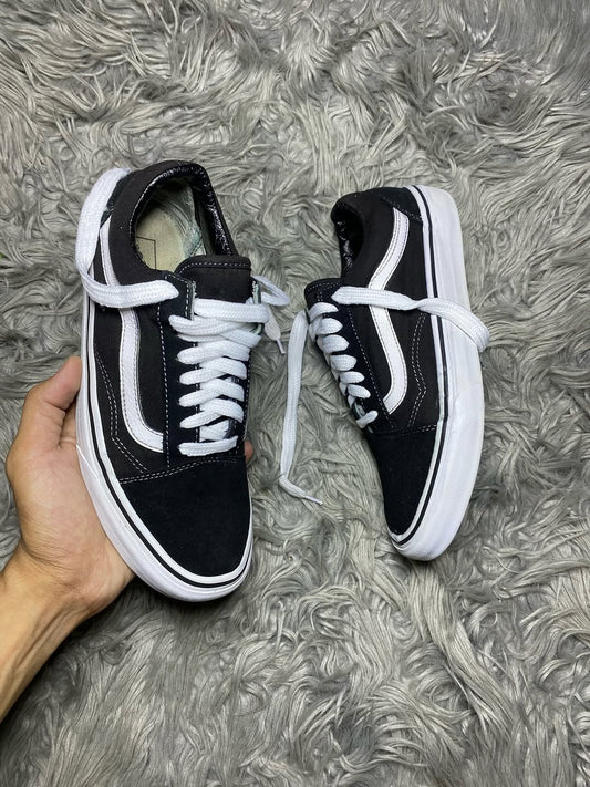 Vans Low Top (40)