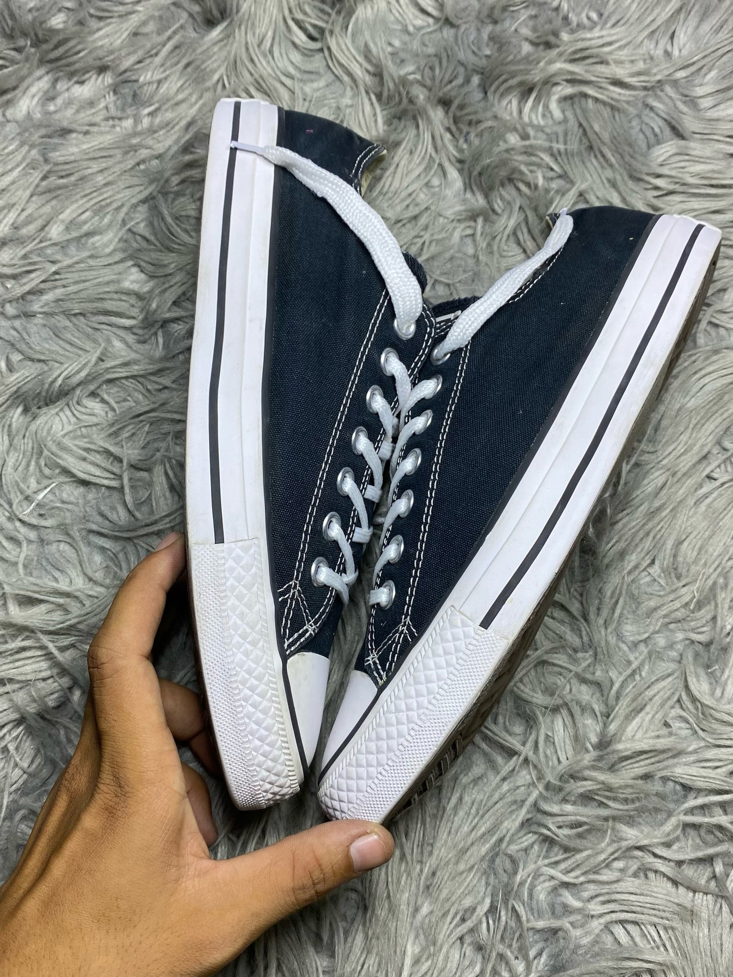 Converse Low Top (42.5)