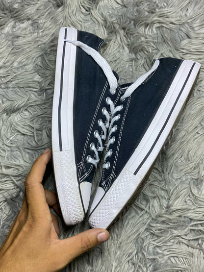 Converse Low Top (42.5)