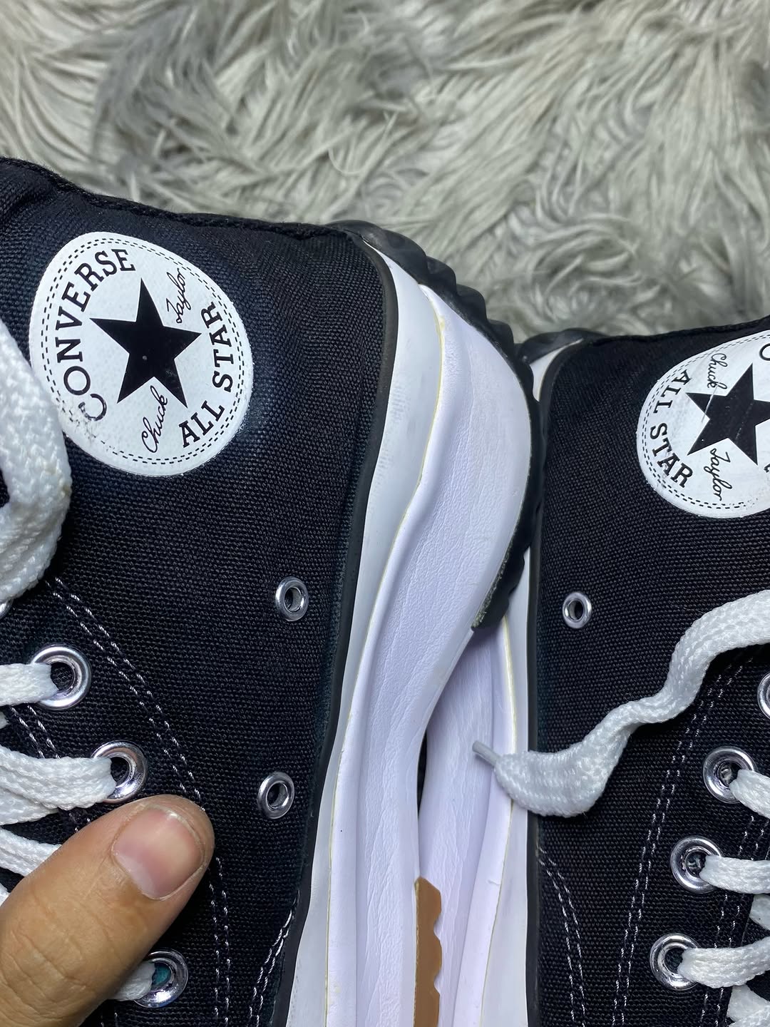 Converse High Top (40)