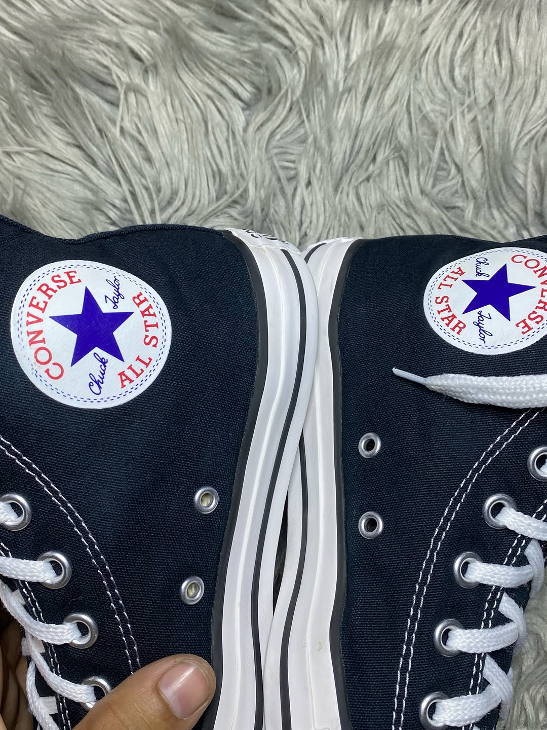 Converse High Top (39.5)