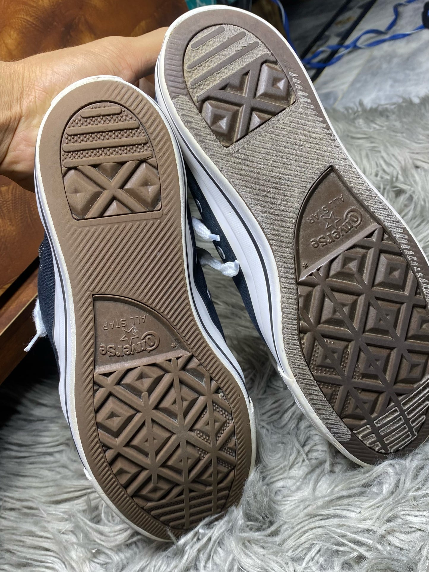 Converse Low Top (42)