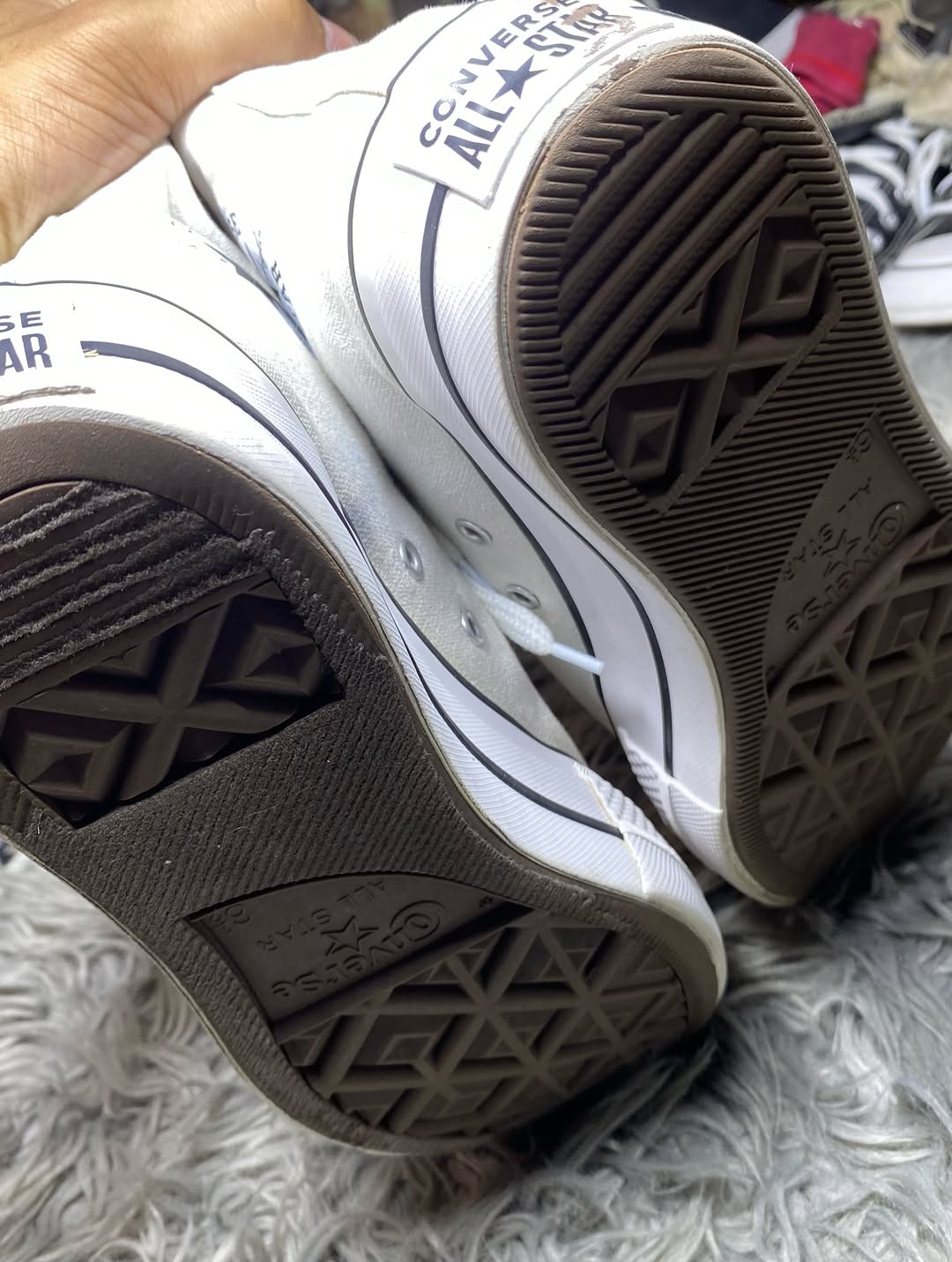 Converse High Top (39.5) 2304