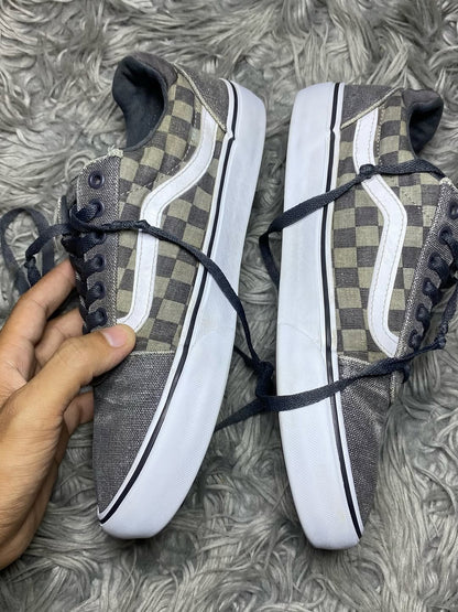 Vans Low Top (42)