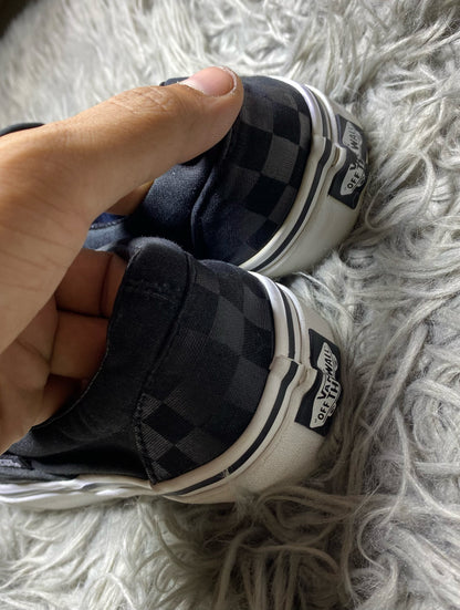 Vans Low Top (40.5)