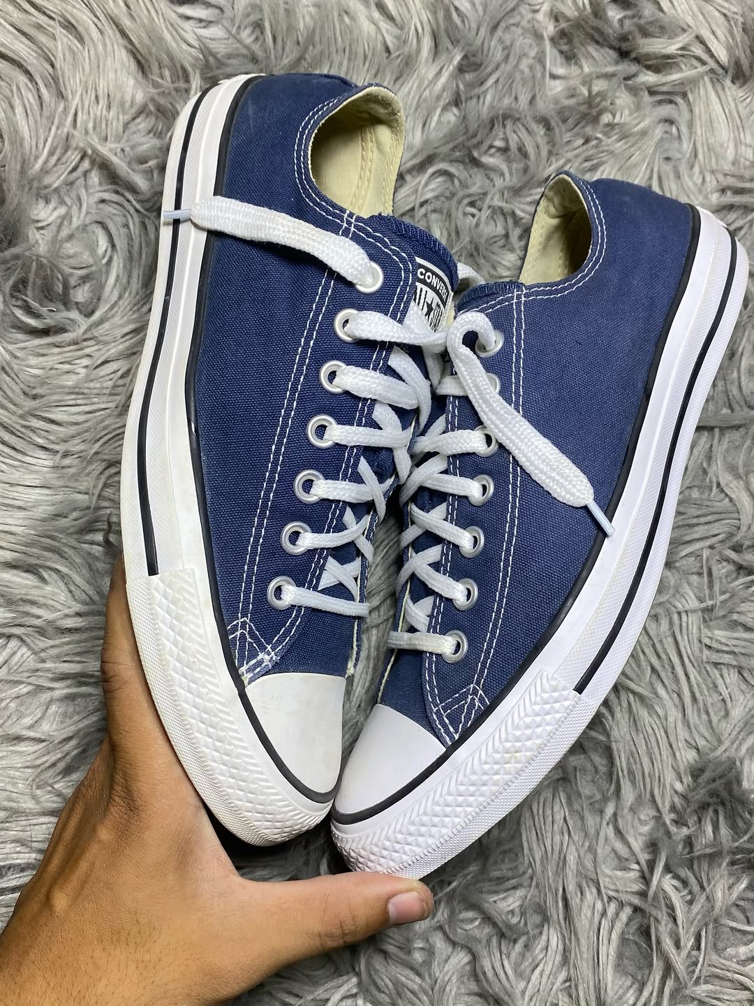 Converse Low Top (42.5)