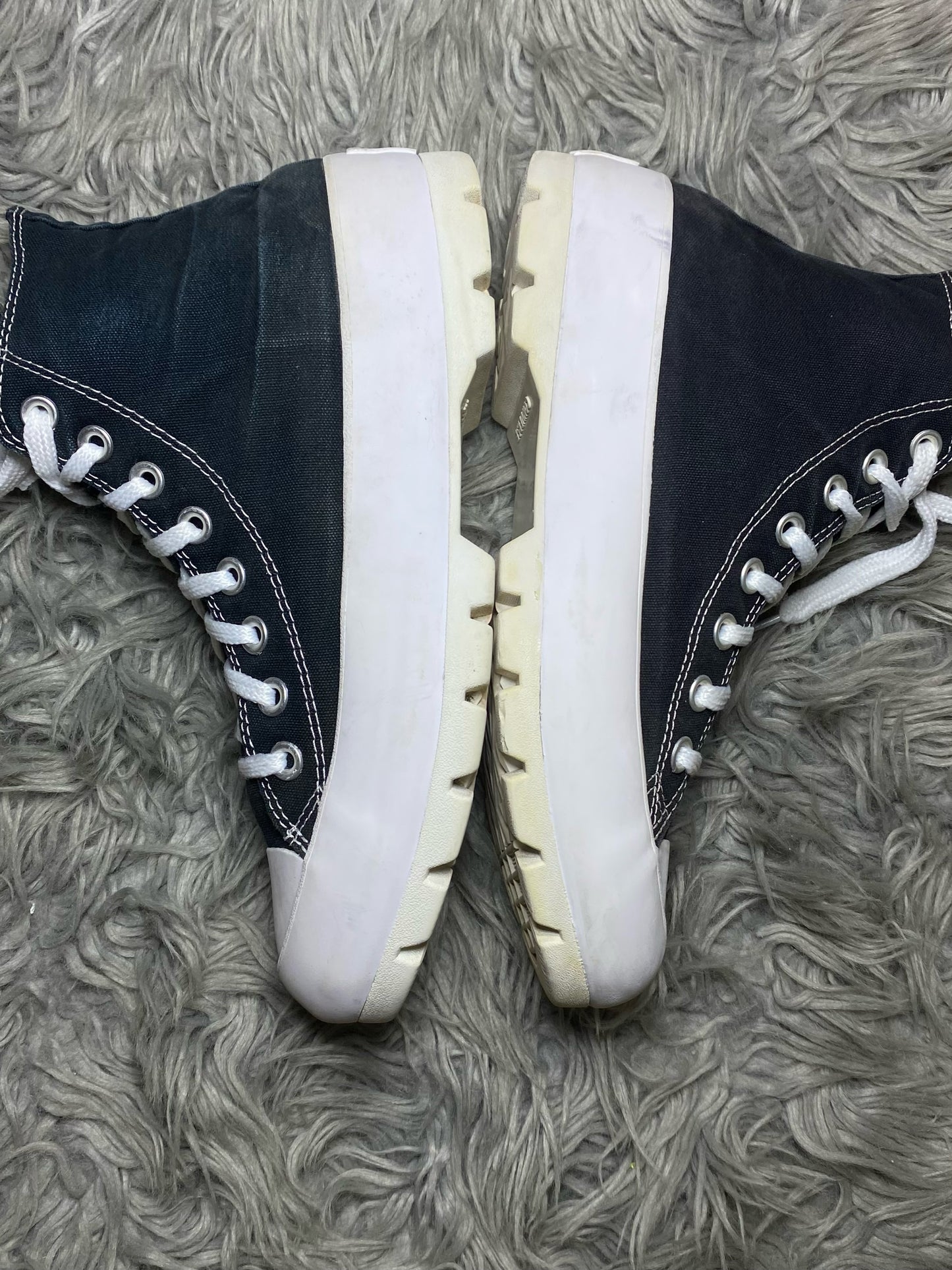 Converse High Top (40)