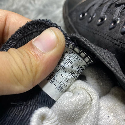 Converse Low Top (38)