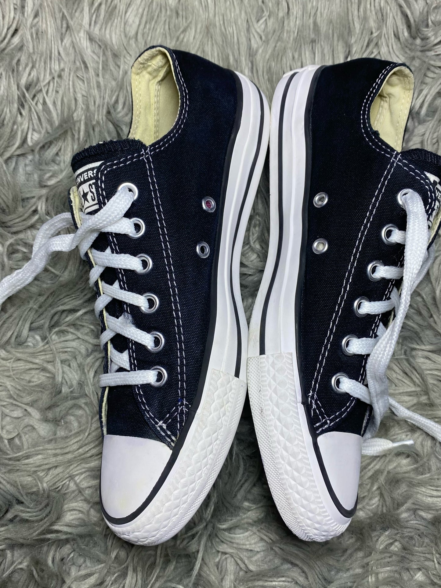 Converse Low Top (39.5)