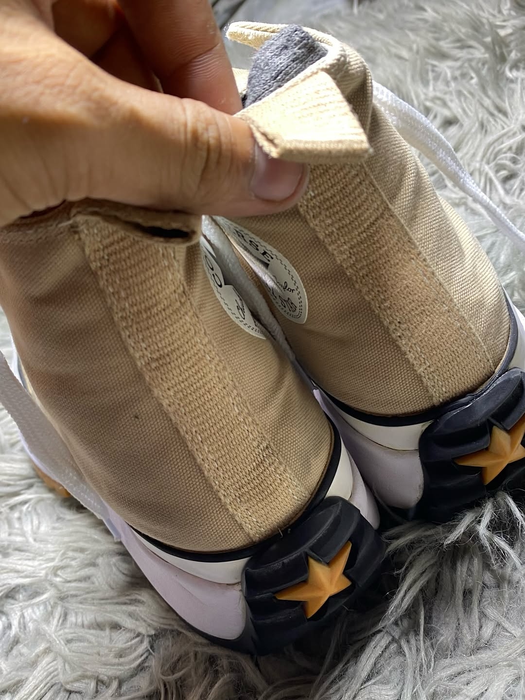 Converse High Top (39)