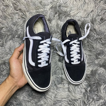 Vans Low Top (40.5)