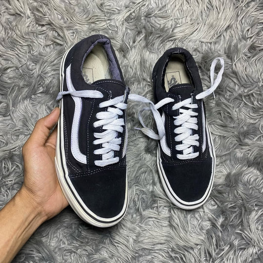 Vans Low Top (40.5)