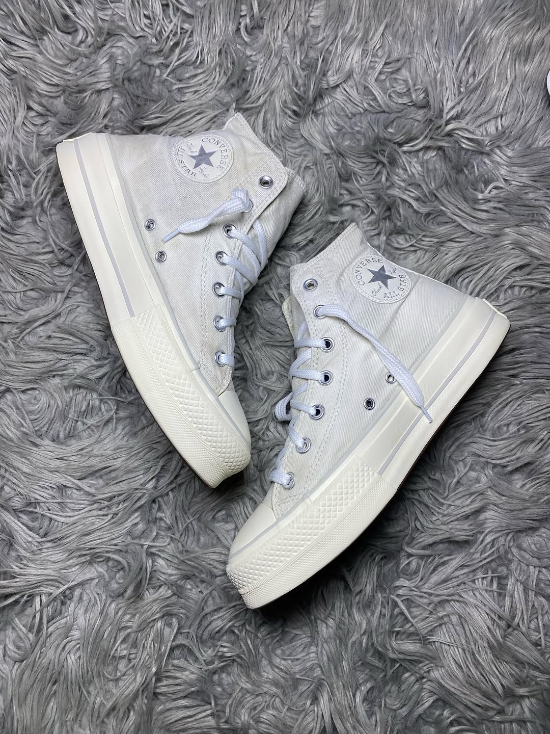 Converse High Top (40)