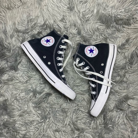 Converse High Top (37.5)