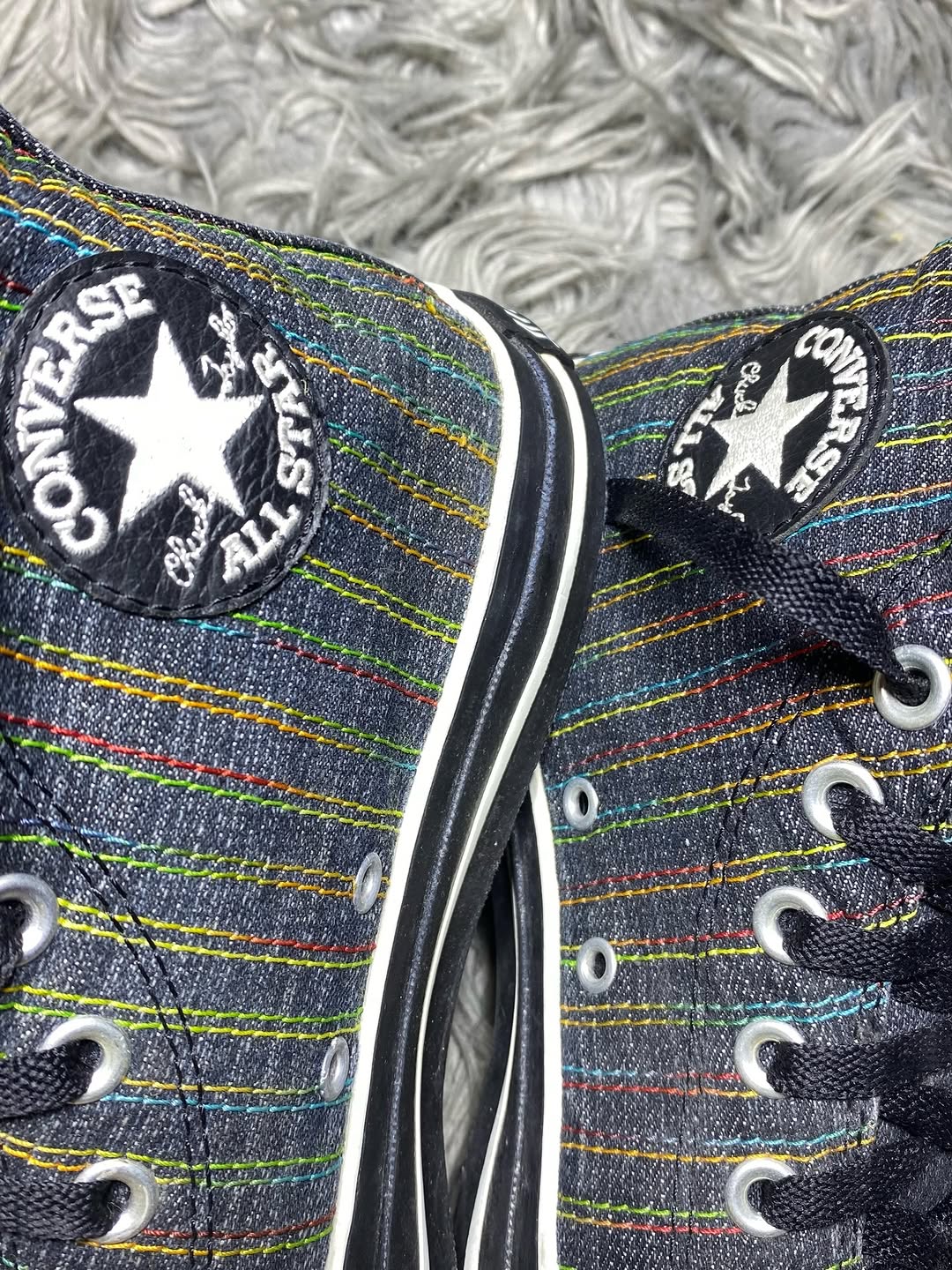 Converse High Top (42)