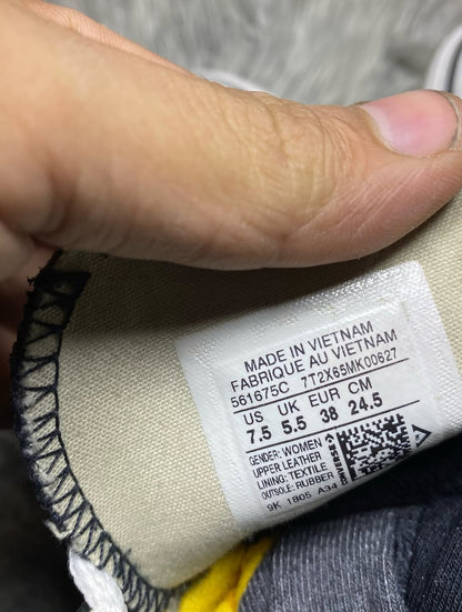 Converse High Top (38)