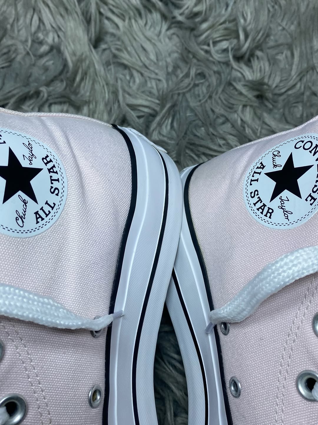 Converse High Top (40)