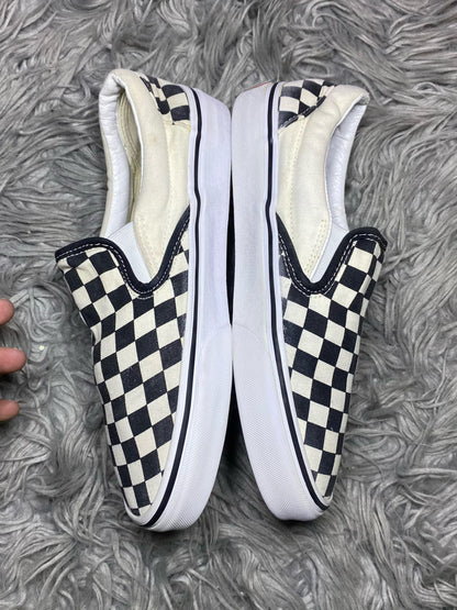 Vans Low Top (40)