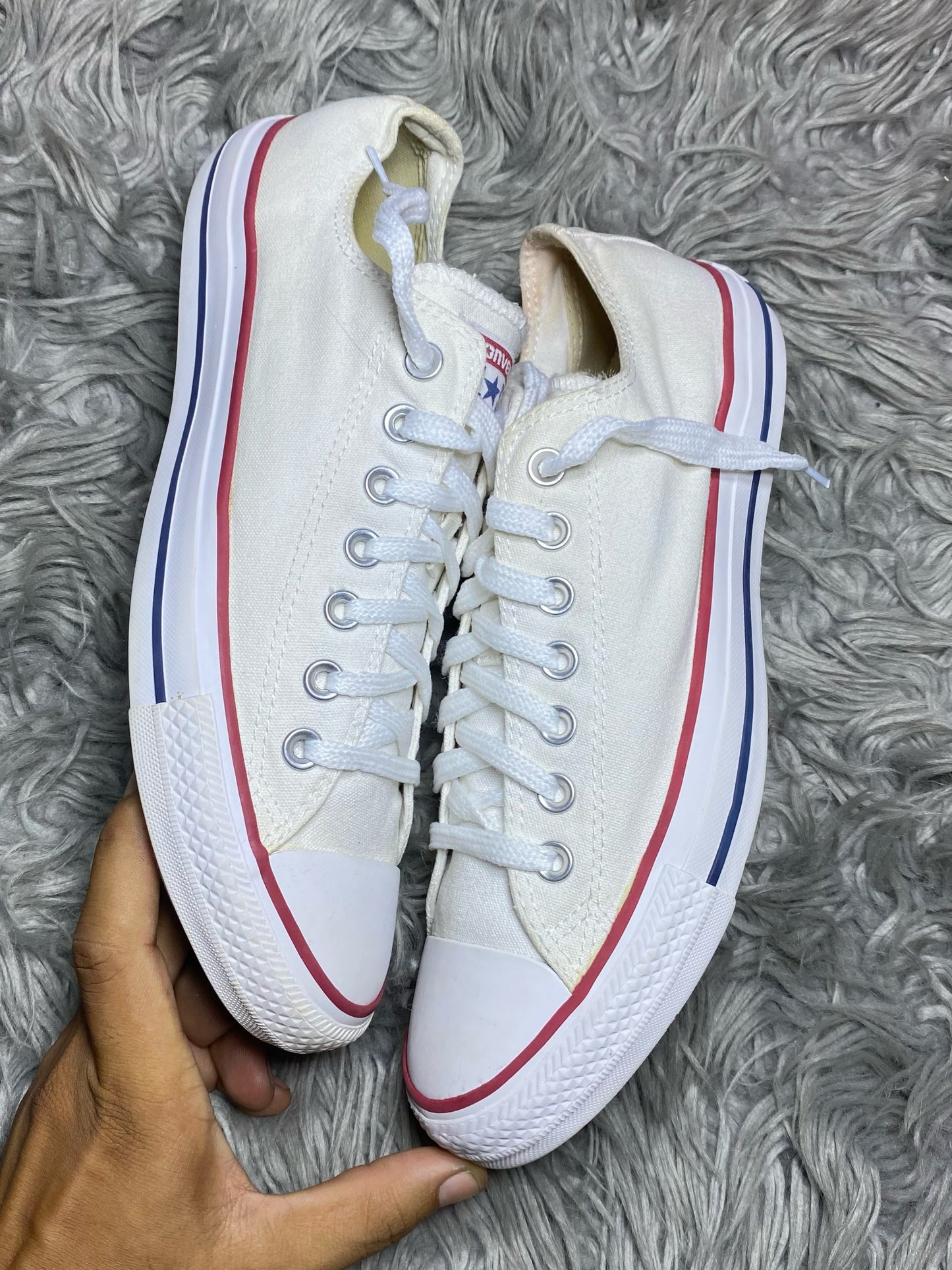 Converse Low Top (42.5)