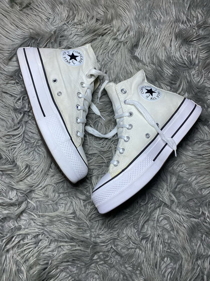 Converse High Top (39)
