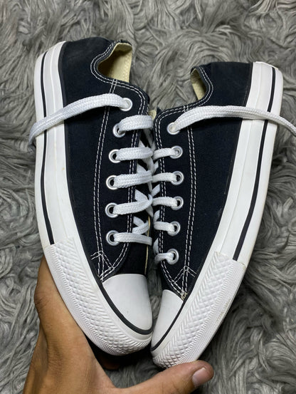 Converse Low Top (39.5)