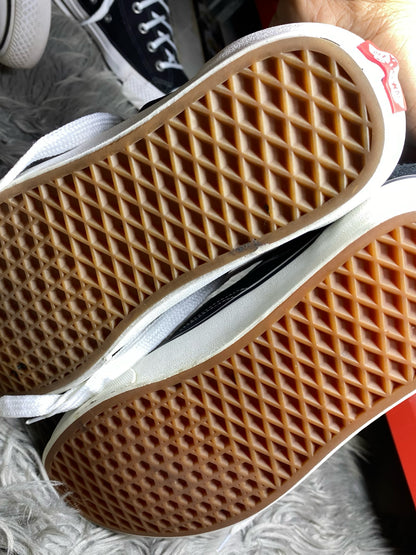Vans Low Top (42)