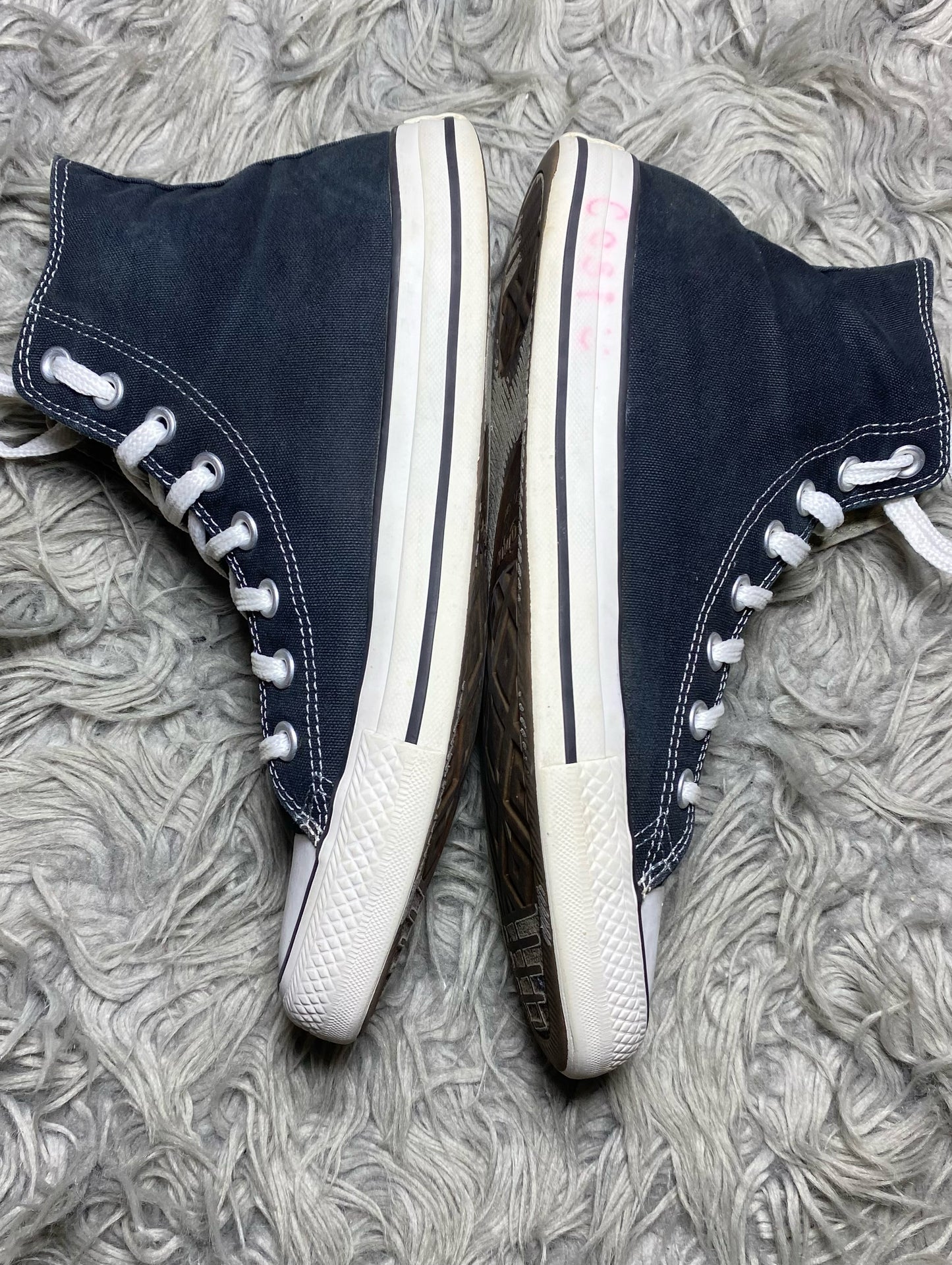 Converse High Top (42)