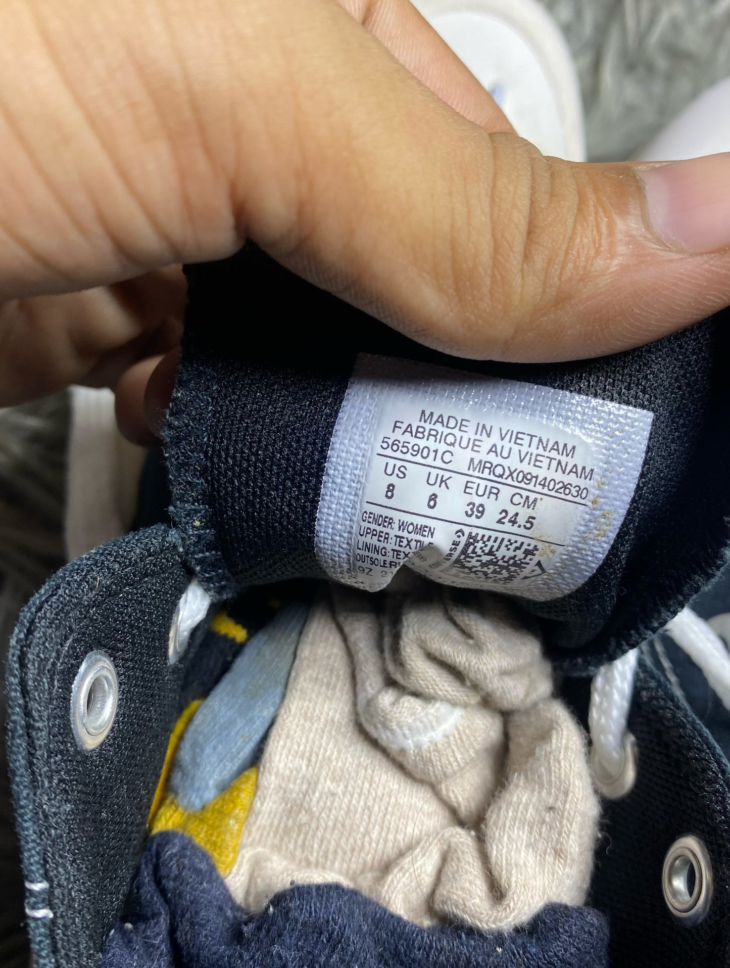 Converse High Top (39)