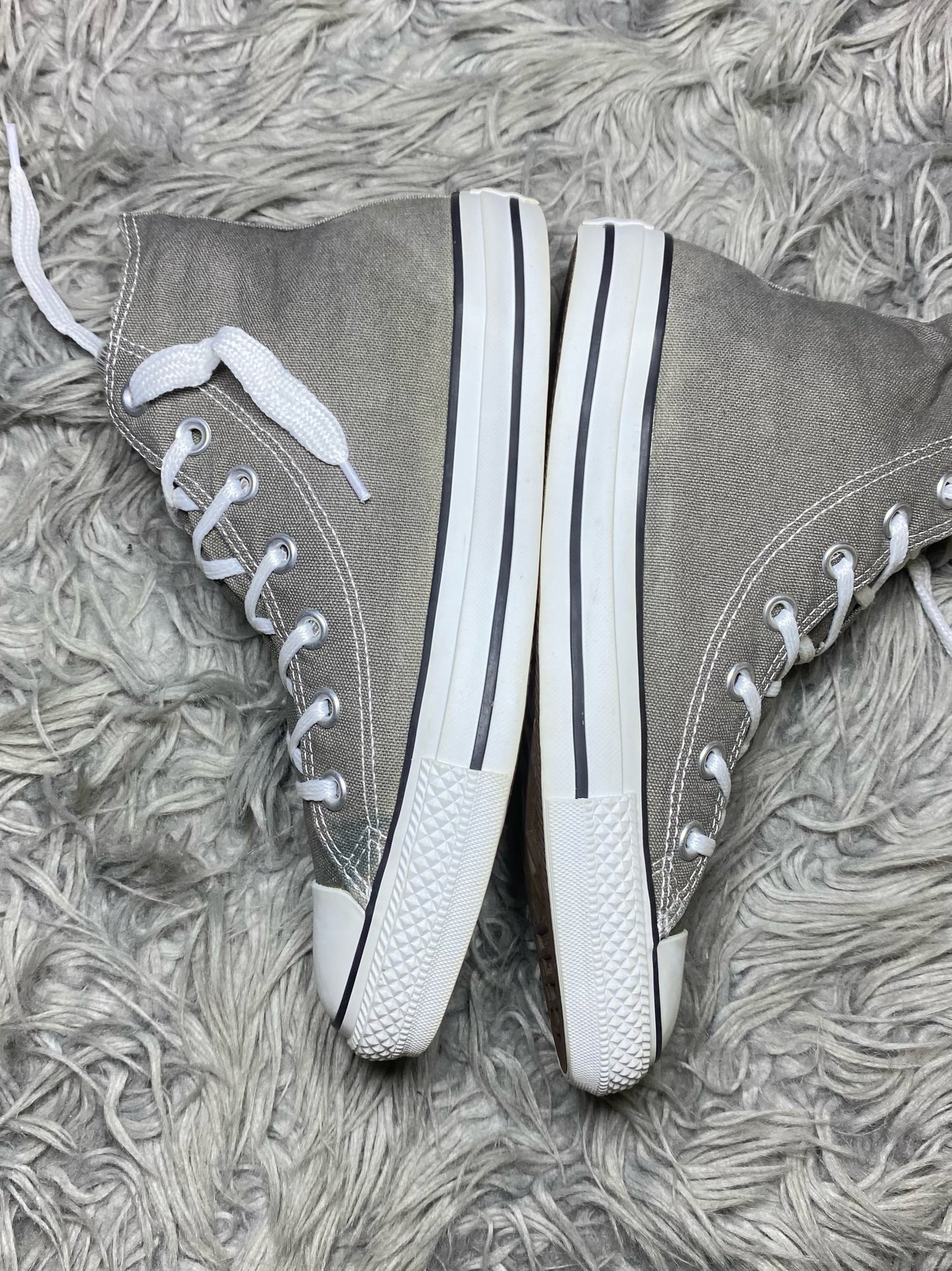Converse High Top (39)