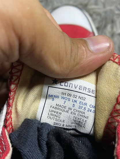 Converse High Top (37.5)