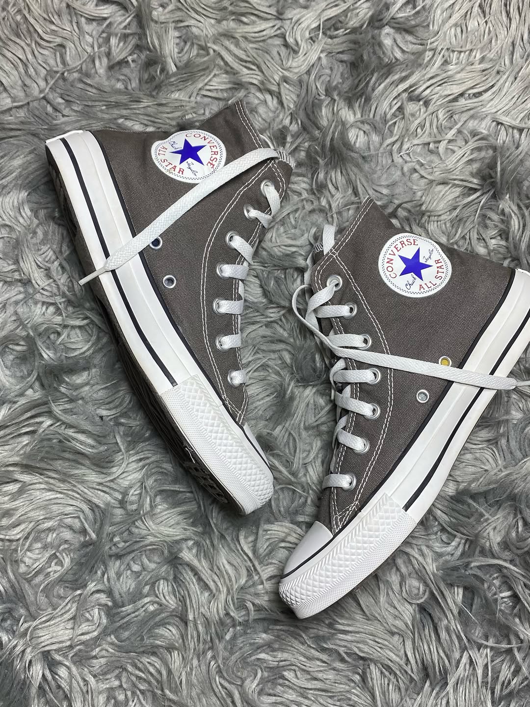 Converse High Top (38)