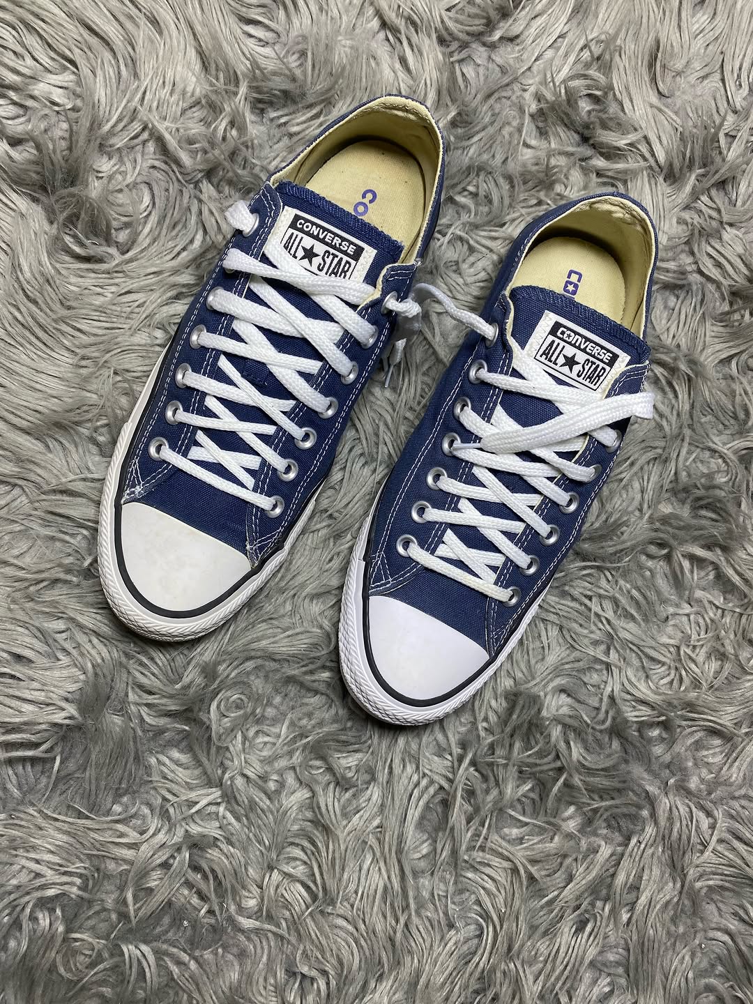 Converse Low Top (42.5)