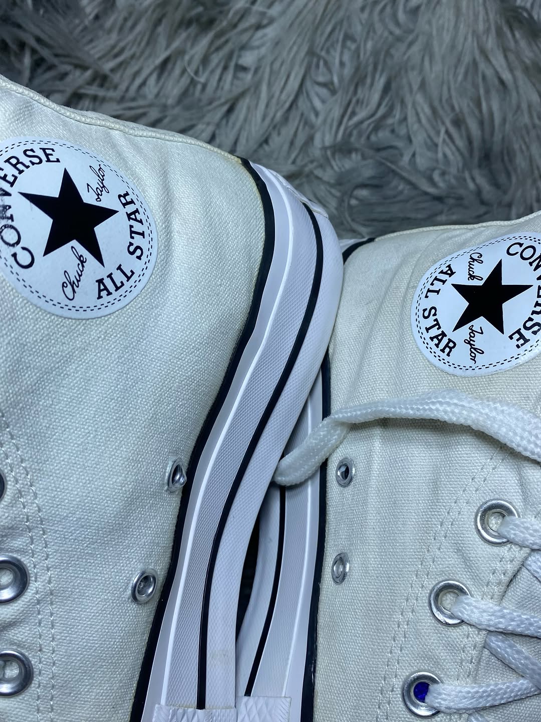 Converse High Top (39)