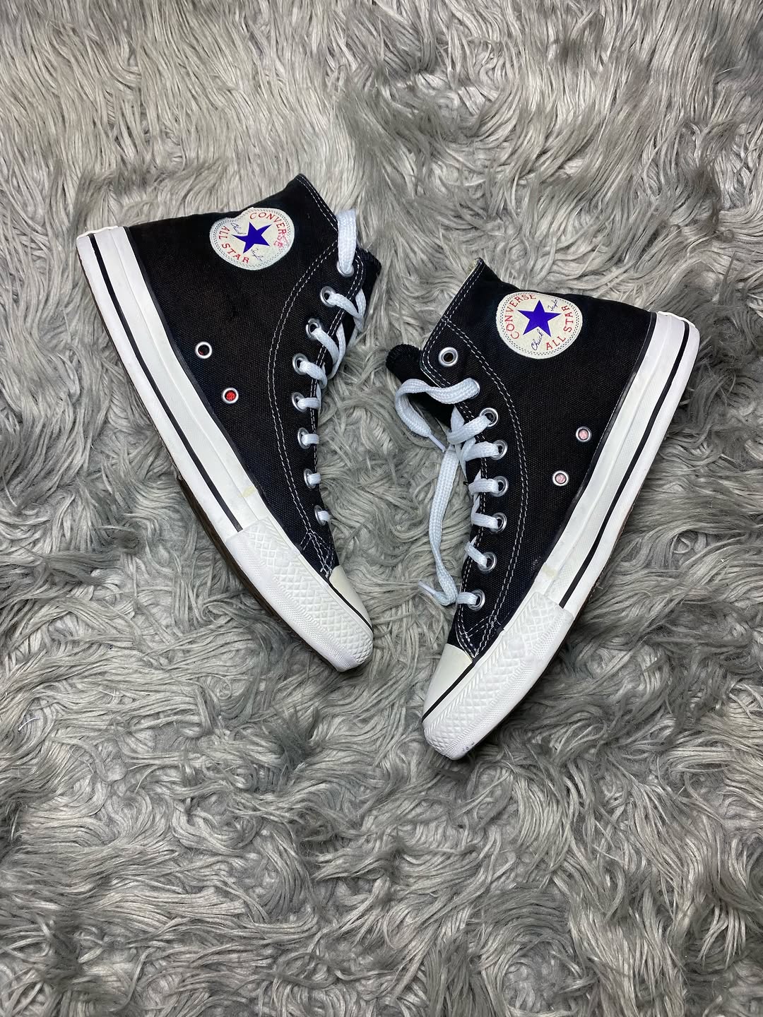 Converse High Top (40) restocked