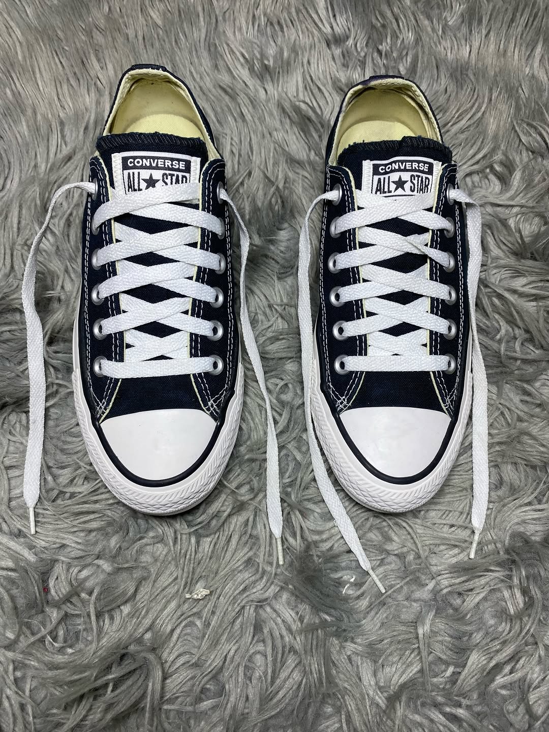 Converse Low Top (38)