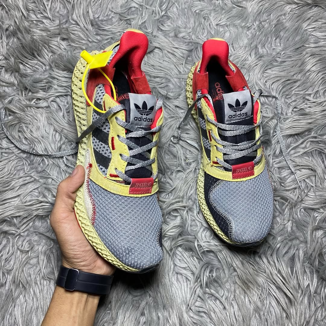 Joggers Adidas shoes (Size 41)