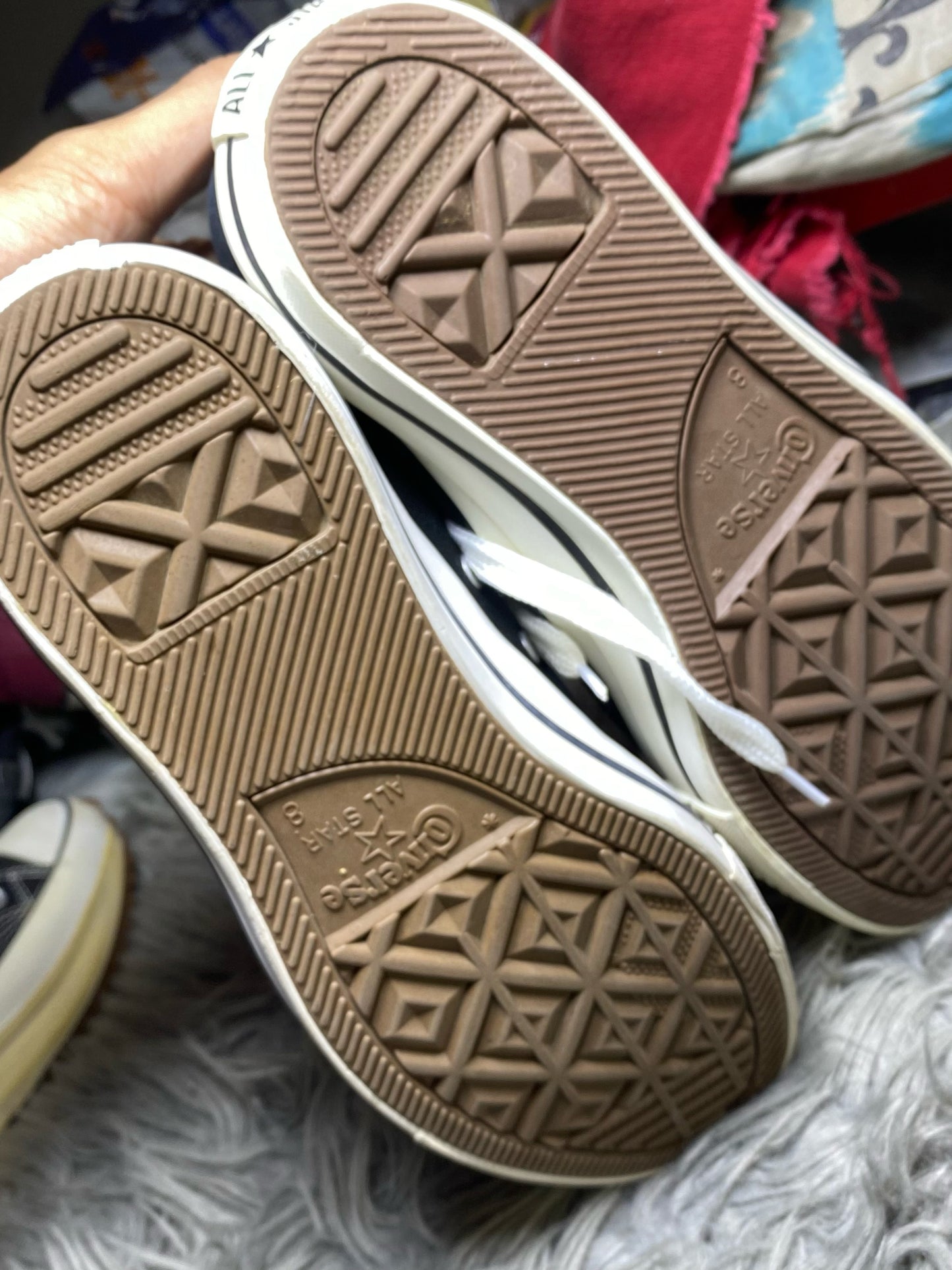 Converse Low Top (41.5)
