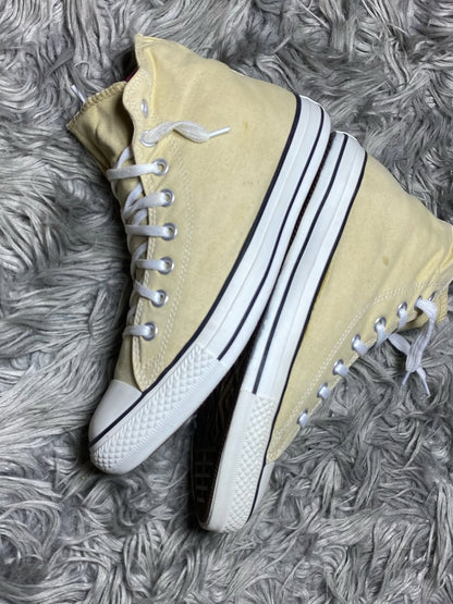 Converse High Top (42)