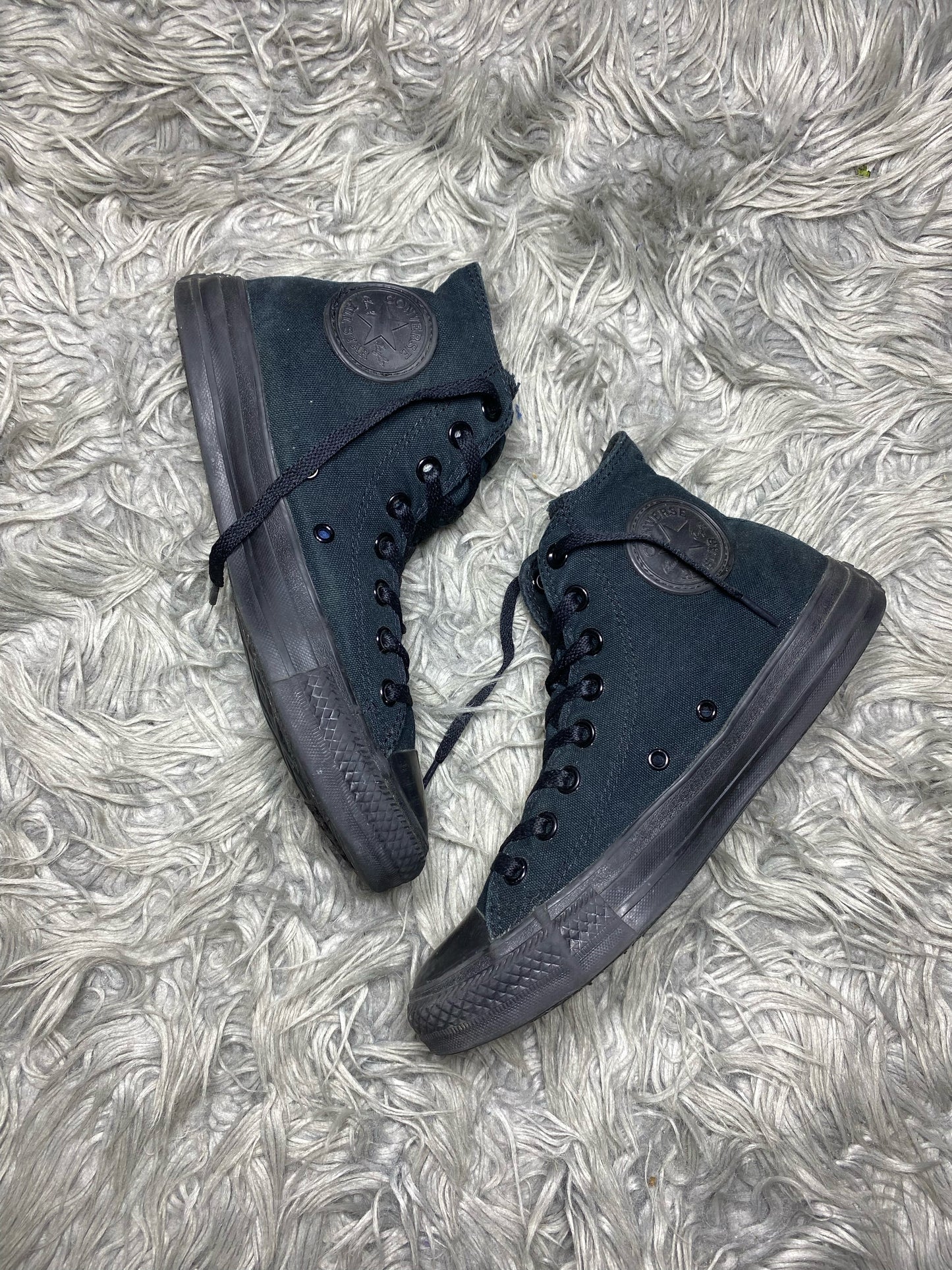 Converse High Top (39.5)