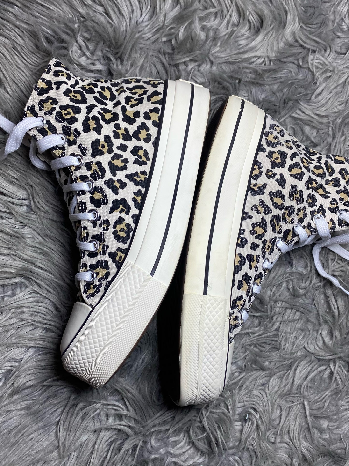 Converse High Top (40)