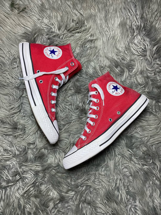 Converse High Top (39.5)