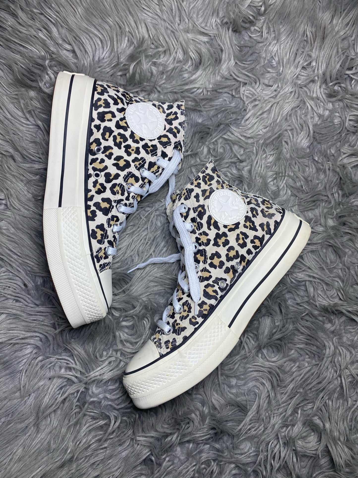 Converse High Top (40)