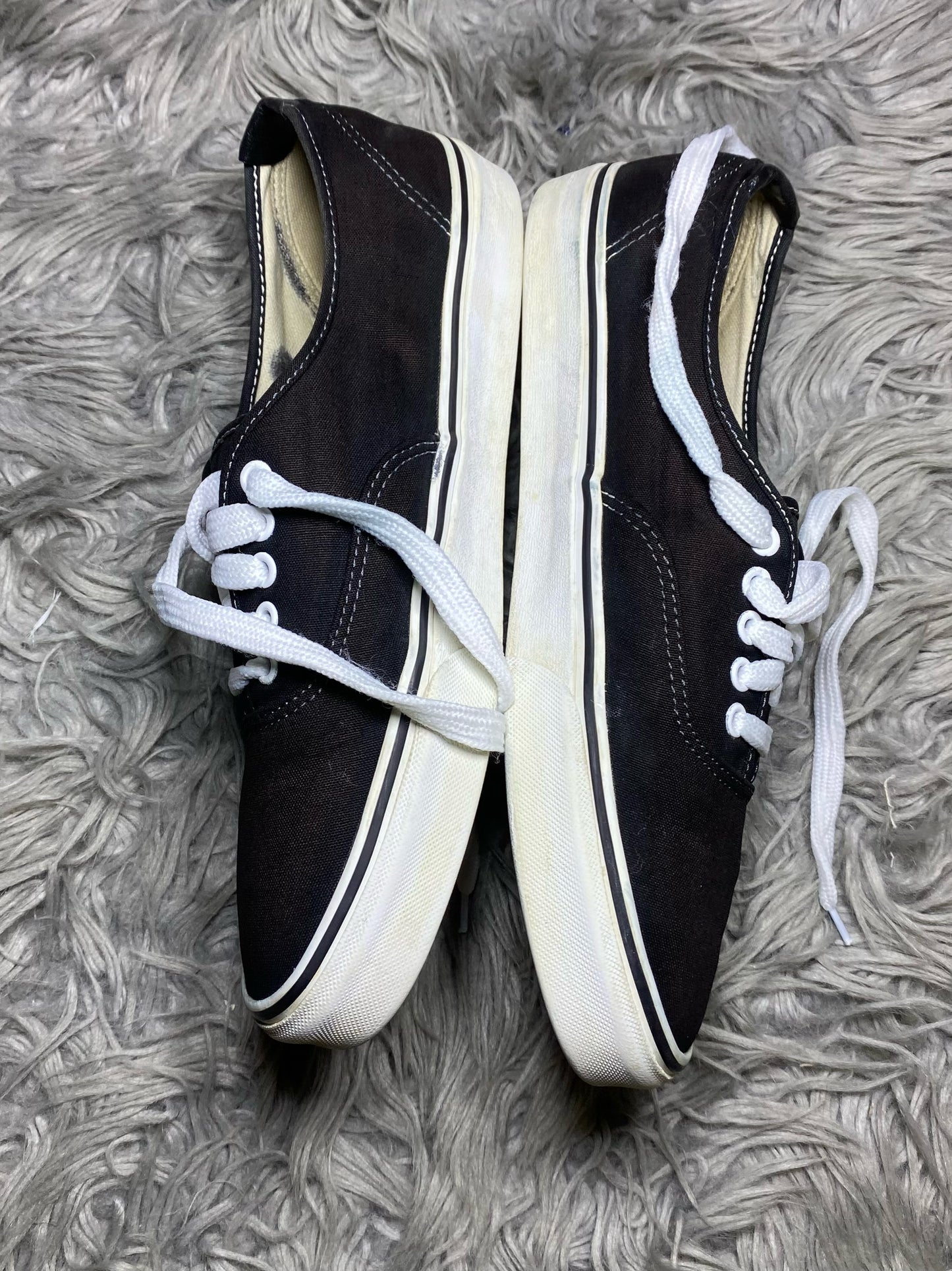 Vans Low Top (44)
